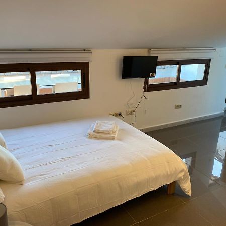 Apartamentos Fuente Arriba Poyales Del Hoyo Εξωτερικό φωτογραφία